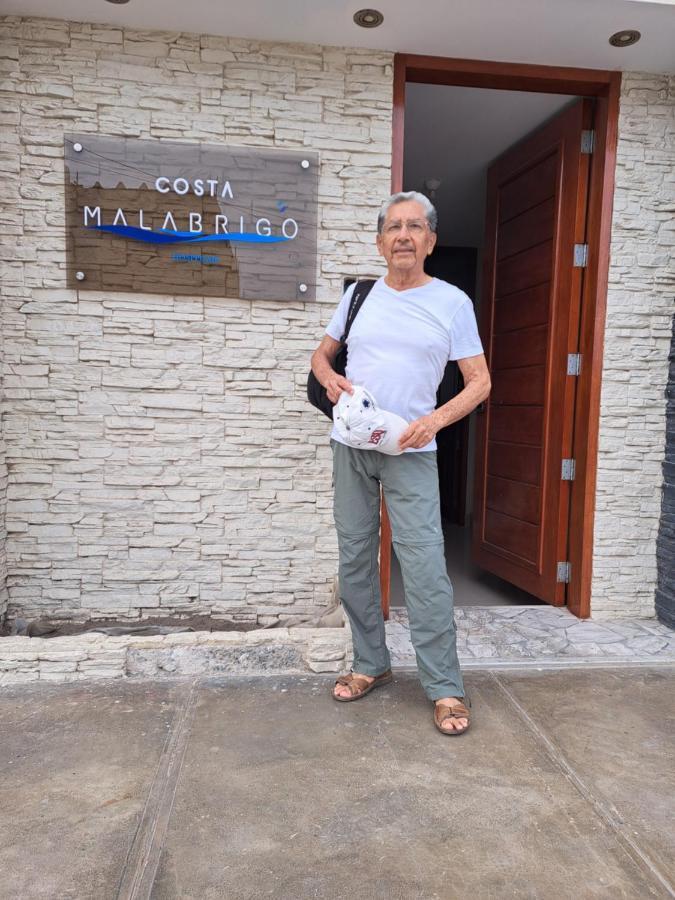 Hospedaje Costa Malabrigo Exterior photo